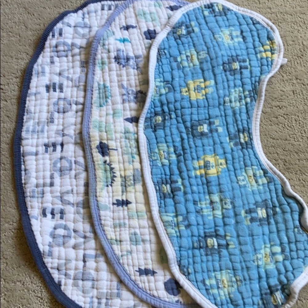 Burpy bibs